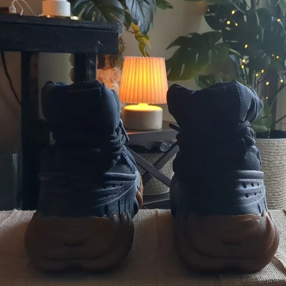 CROCS ECKO Black and Brown Men's Boots Women Too. 🔥 - Picture 3 of 8